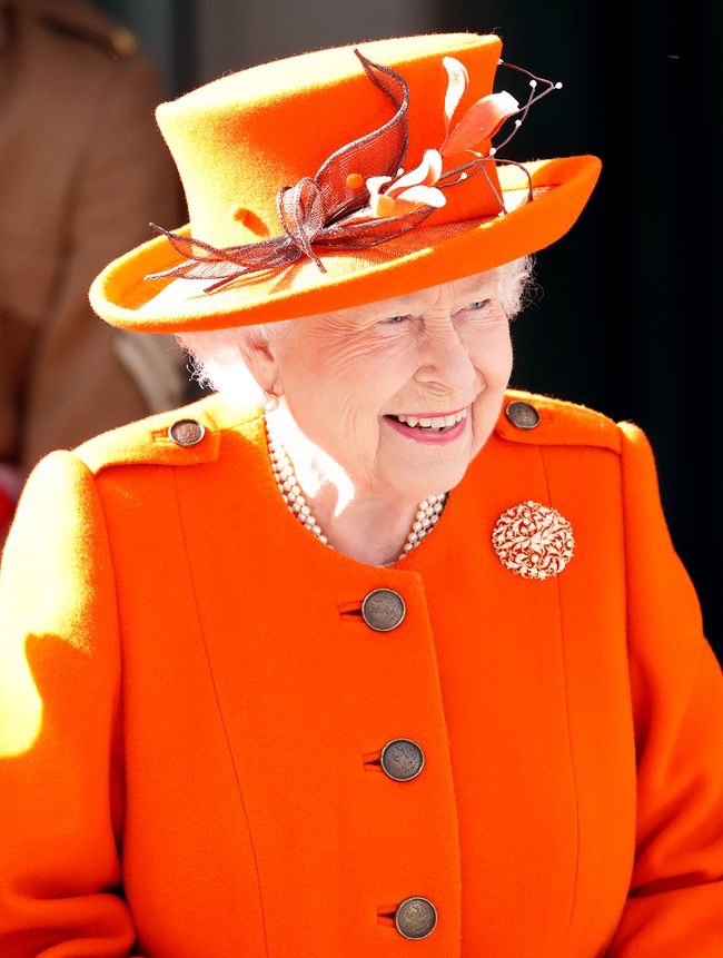 The Queen Elizabeth walking 